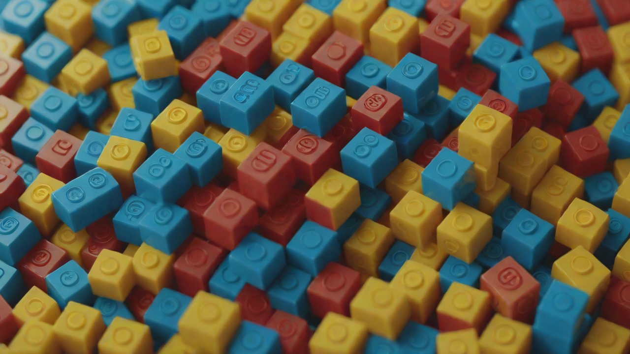 乐高积木特性的挑战与展望